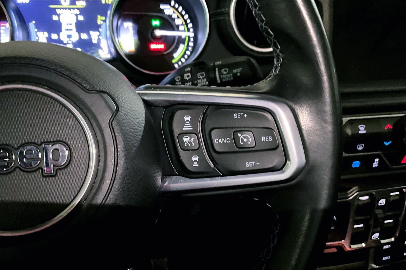 Used 2021 Jeep Wrangler Unlimited Sahara w/ Safety Group AWD/4WD image 24