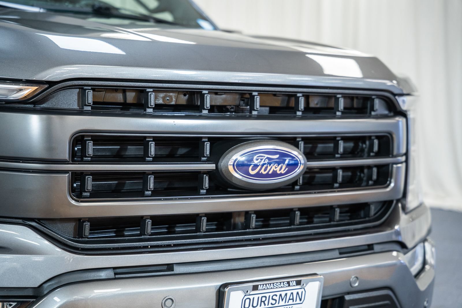 Certified 2023 Ford F150 Lariat w/ Equipment Group 502A High image 13