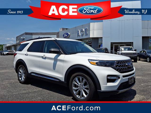 Certified 2023 Ford Explorer XLT w/ Equipment Group 202A