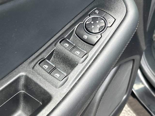 Certified 2021 Ford Edge SE FWD image 28
