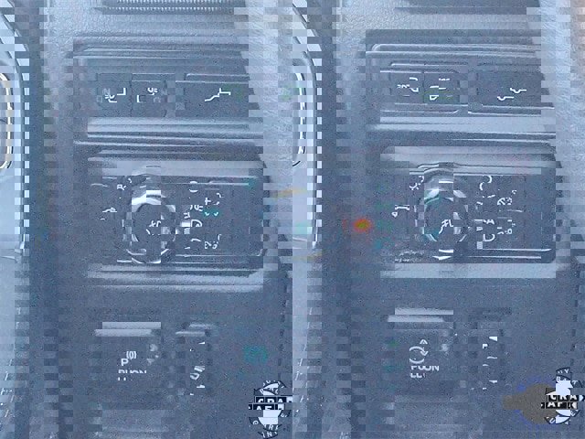 Certified 2022 Ford F150 Platinum w/ Equipment Group 701A High image 12