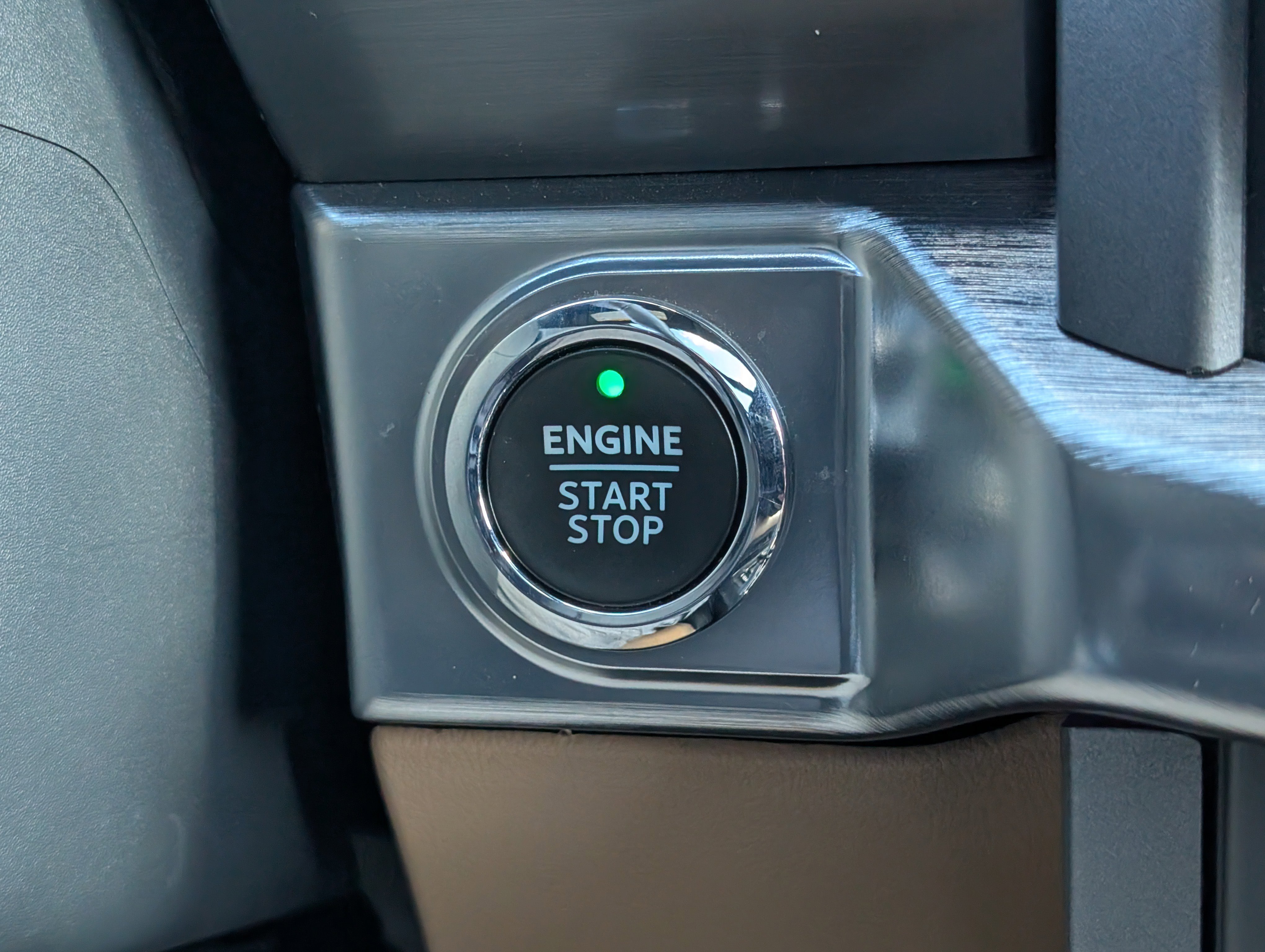 Certified 2022 Ford F150 Lariat w/ Equipment Group 502A High image 26