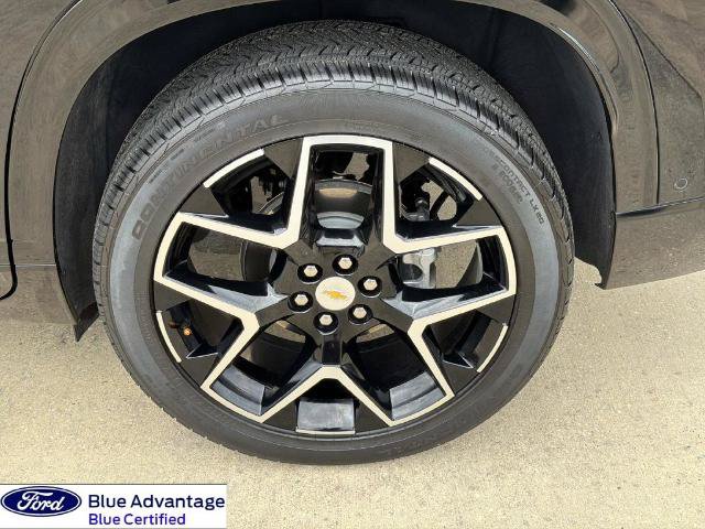 Used 2025 Chevrolet Traverse High Country w/ LPO, Floor Liner Package FWD image 7