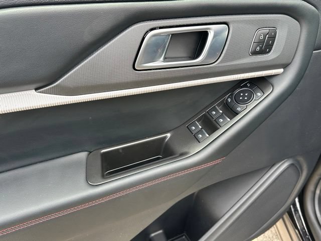 Certified 2026 Ford Explorer ST AWD/4WD image 18