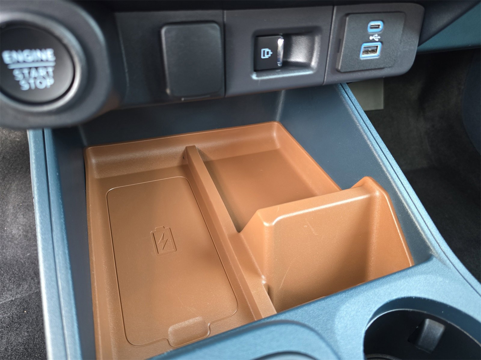 Certified 2024 Ford Maverick Lariat image 19