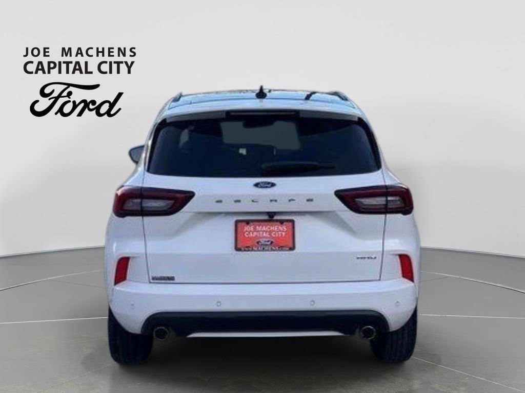 Certified 2024 Ford Escape ST-Line w/ Tech Pack #1 AWD/4WD image 10