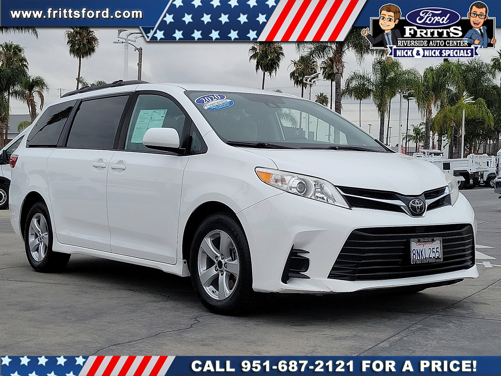 Used 2020 Toyota Sienna LE w/ Carpet Mat Package FWD image 20