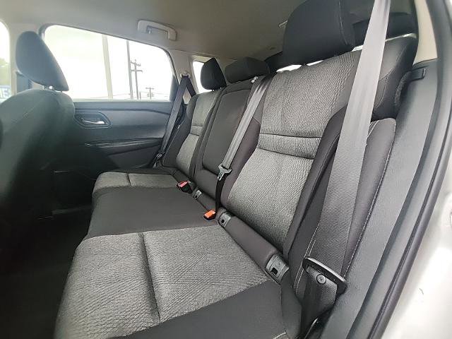 Used 2024 Nissan Rogue SV AWD/4WD image 12