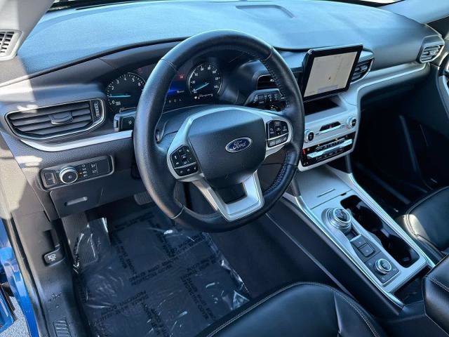 Certified 2021 Ford Explorer XLT w/ Equipment Group 202A AWD/4WD image 10