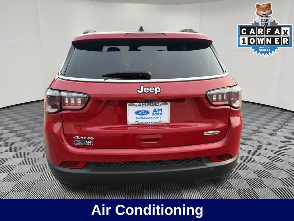 Used 2024 Jeep Compass Latitude AWD/4WD image 4