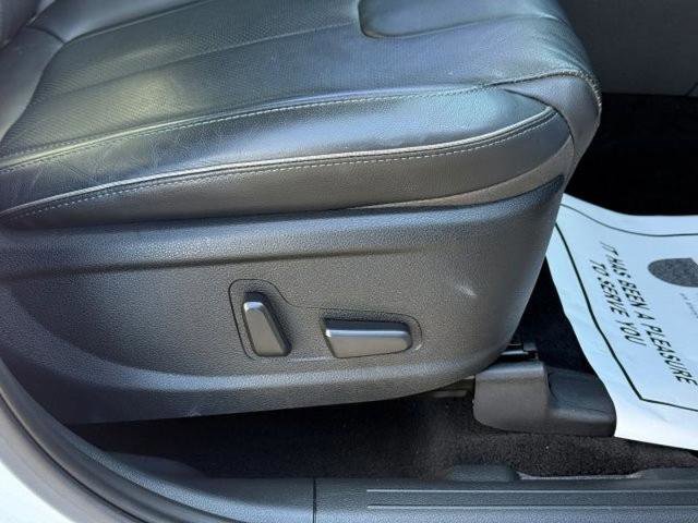 Used 2022 Hyundai Santa Fe Limited image 27