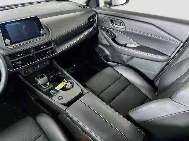 Used 2024 Nissan Rogue SV w/ SV Premium Package FWD image 11
