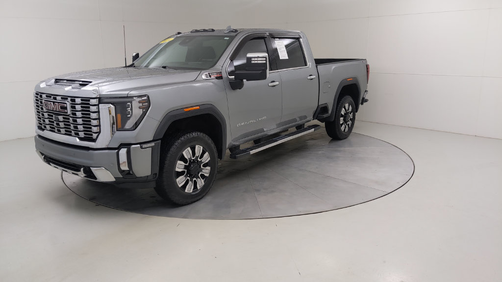Used 2024 GMC Sierra 2500 Denali w/ Technology Package AWD/4WD image 21