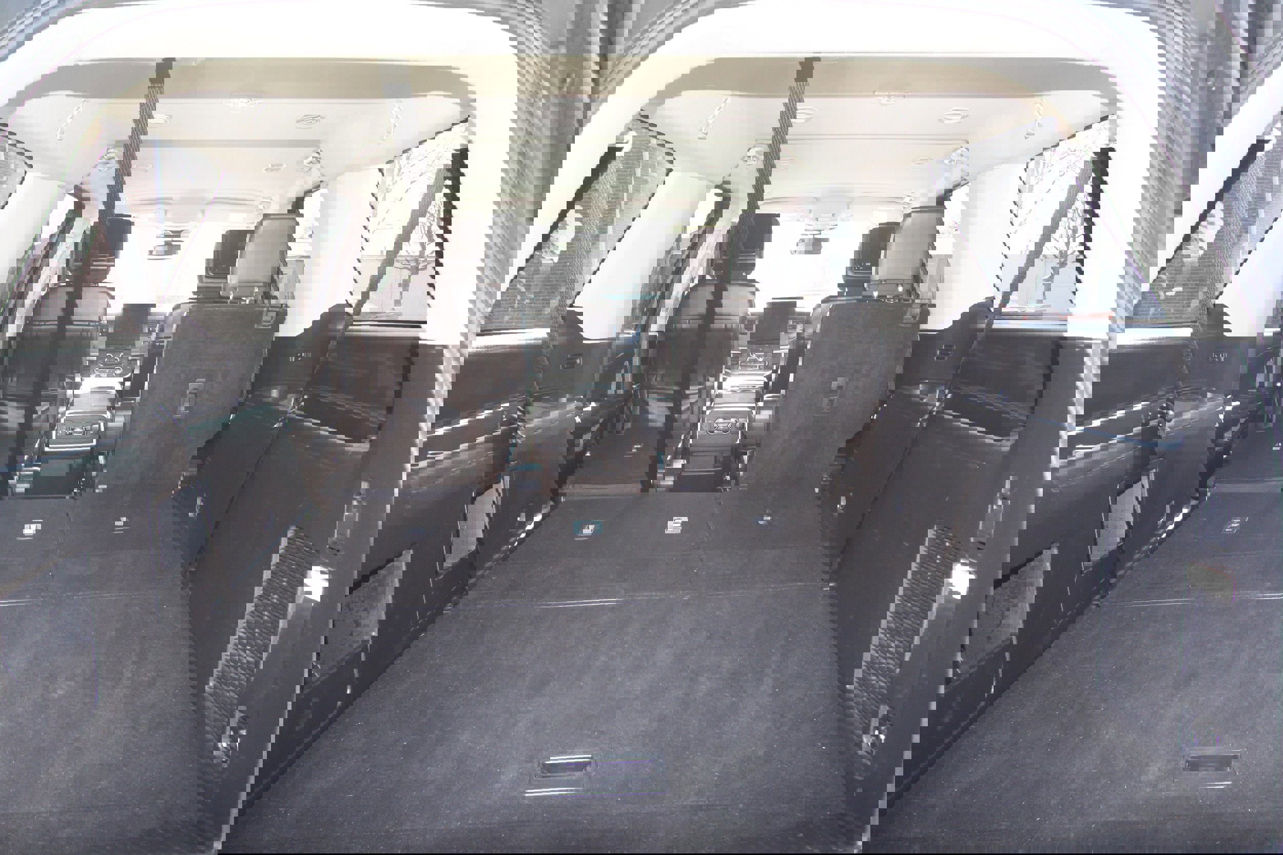 Certified 2022 Ford Expedition Max XLT image 11