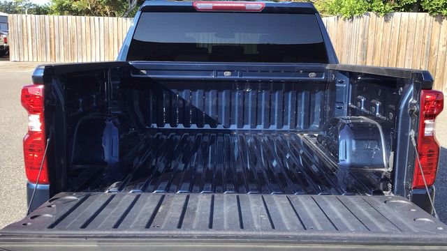 Used 2022 Chevrolet Silverado 1500 Custom image 10
