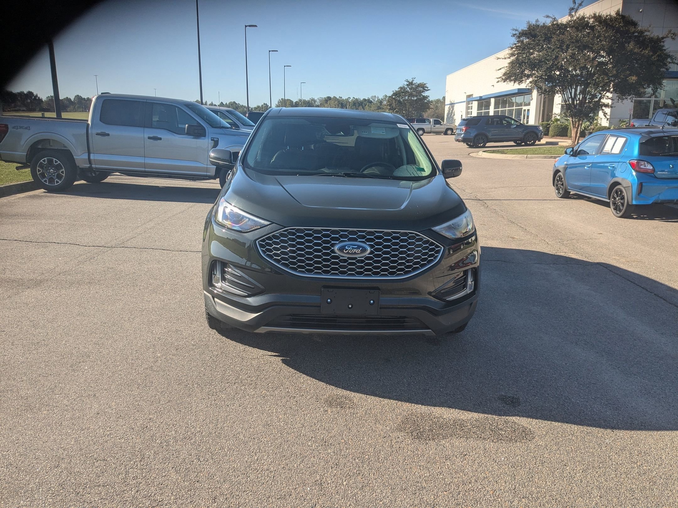Certified 2023 Ford Edge SEL w/ Convenience Package image 8