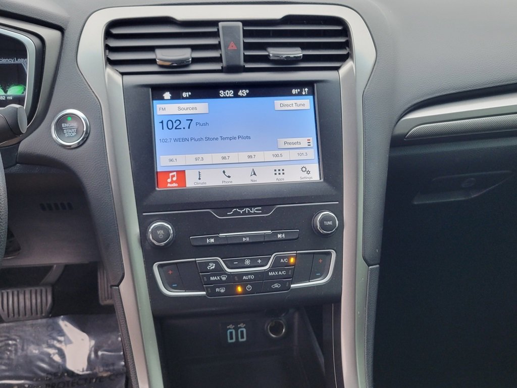 Certified 2019 Ford Fusion SE image 24