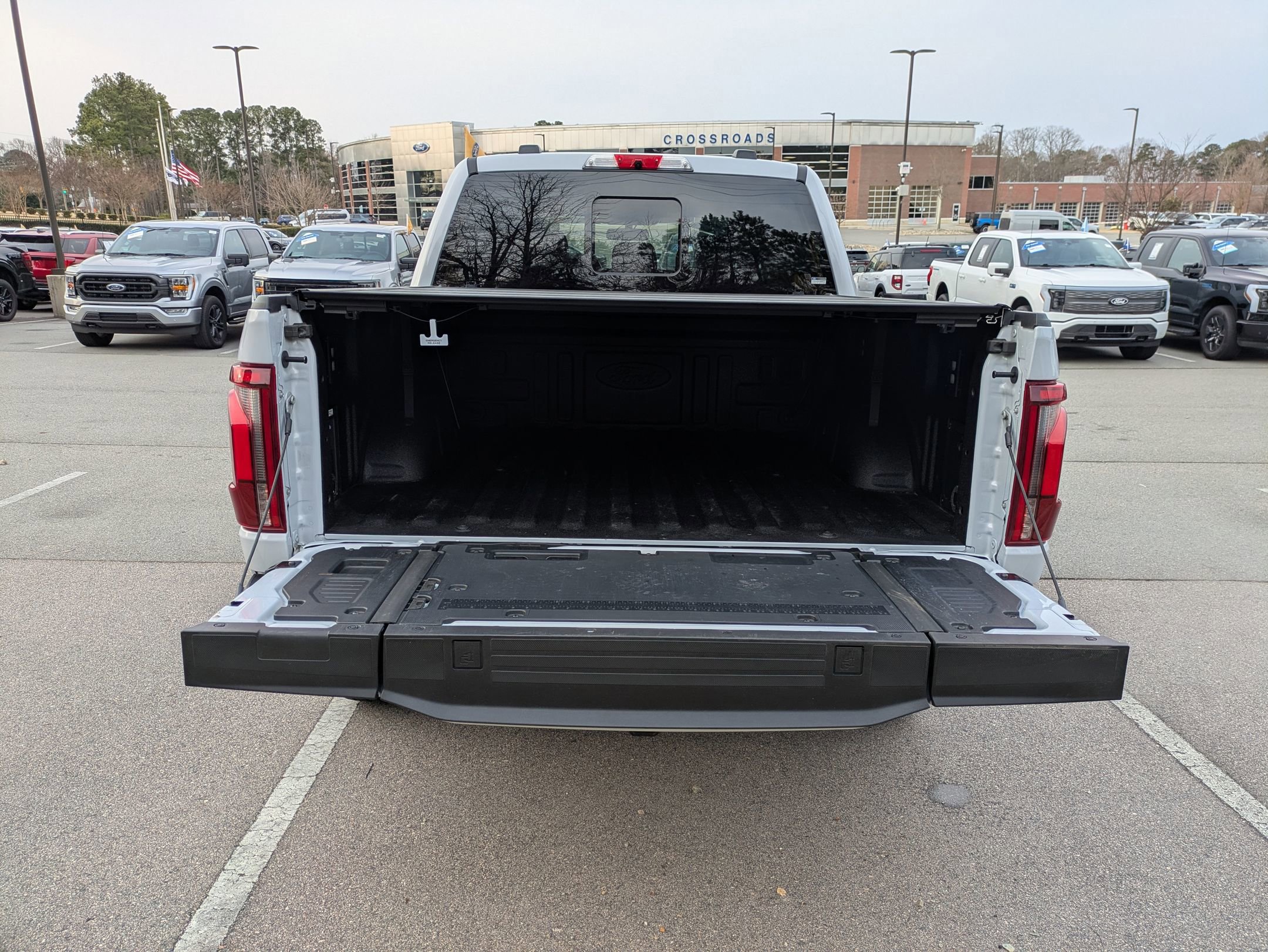 Certified 2025 Ford F150 Platinum w/ Equipment Group 702A High image 39