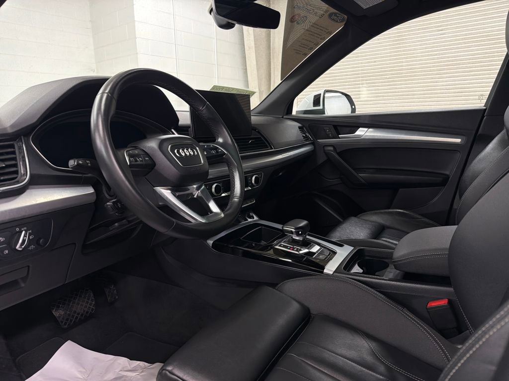 Used 2025 Audi Q5 2.0T Premium image 10