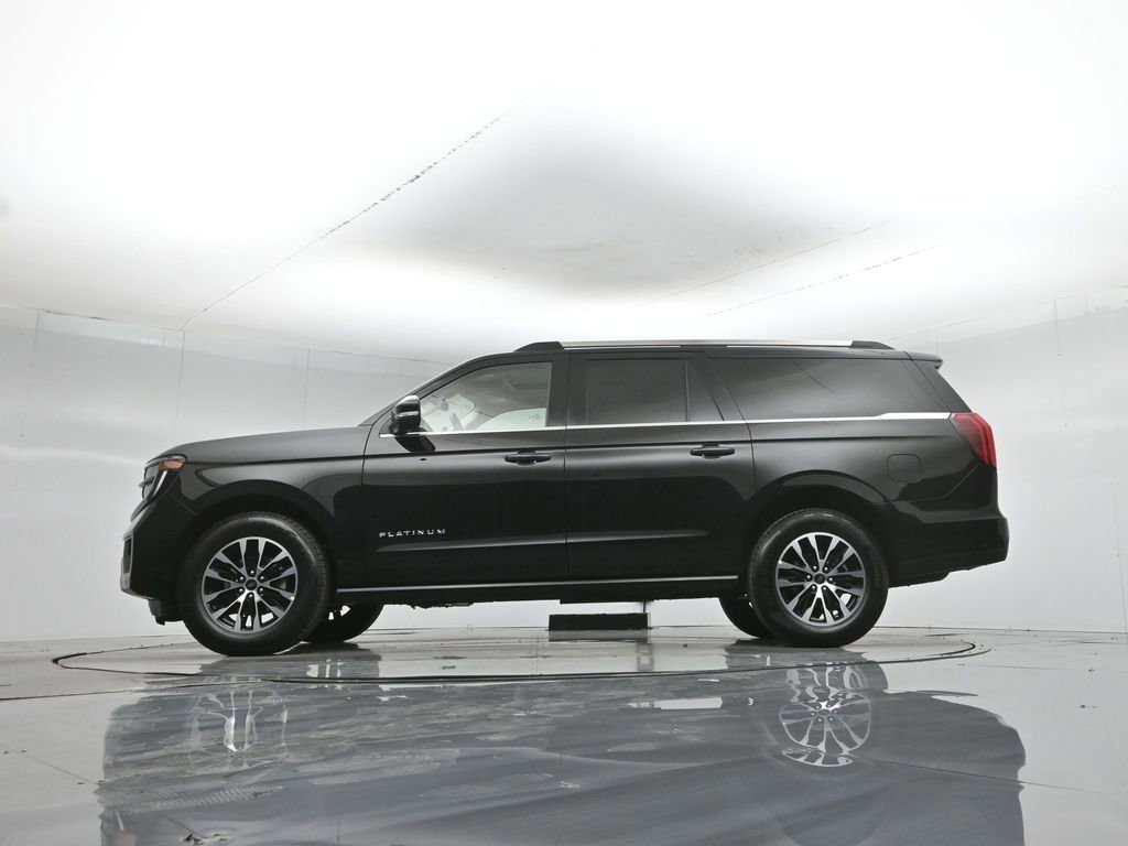 Certified 2025 Ford Expedition Max Platinum image 20