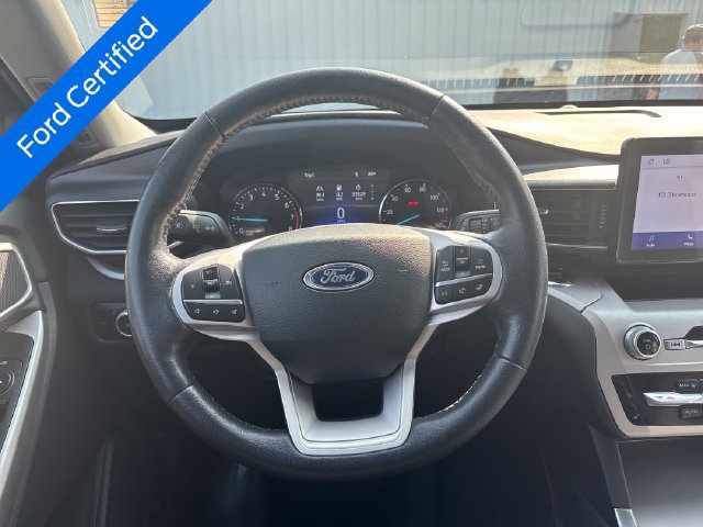 Certified 2023 Ford Explorer XLT w/ Equipment Group 202A AWD/4WD image 15