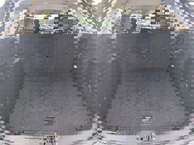 Certified 2024 Ford Edge SEL image 28