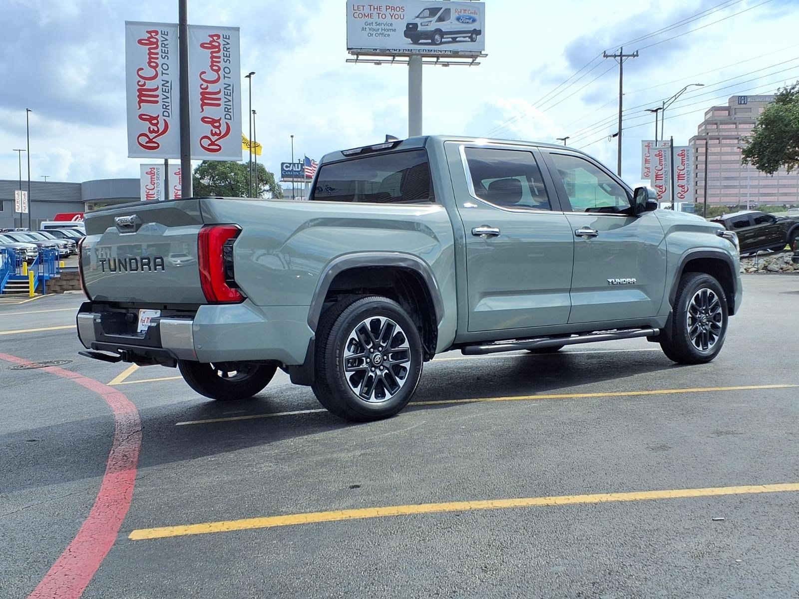 Used 2026 Toyota Tundra Limited w/ Power Package AWD/4WD image 6