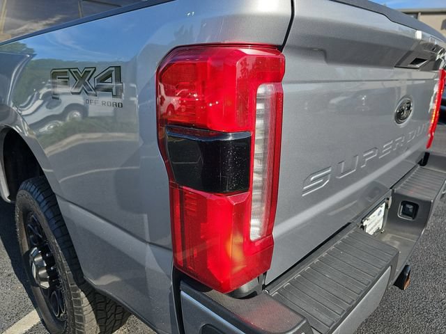 Certified 2023 Ford F350 Lariat w/ Lariat Ultimate Package AWD/4WD image 35