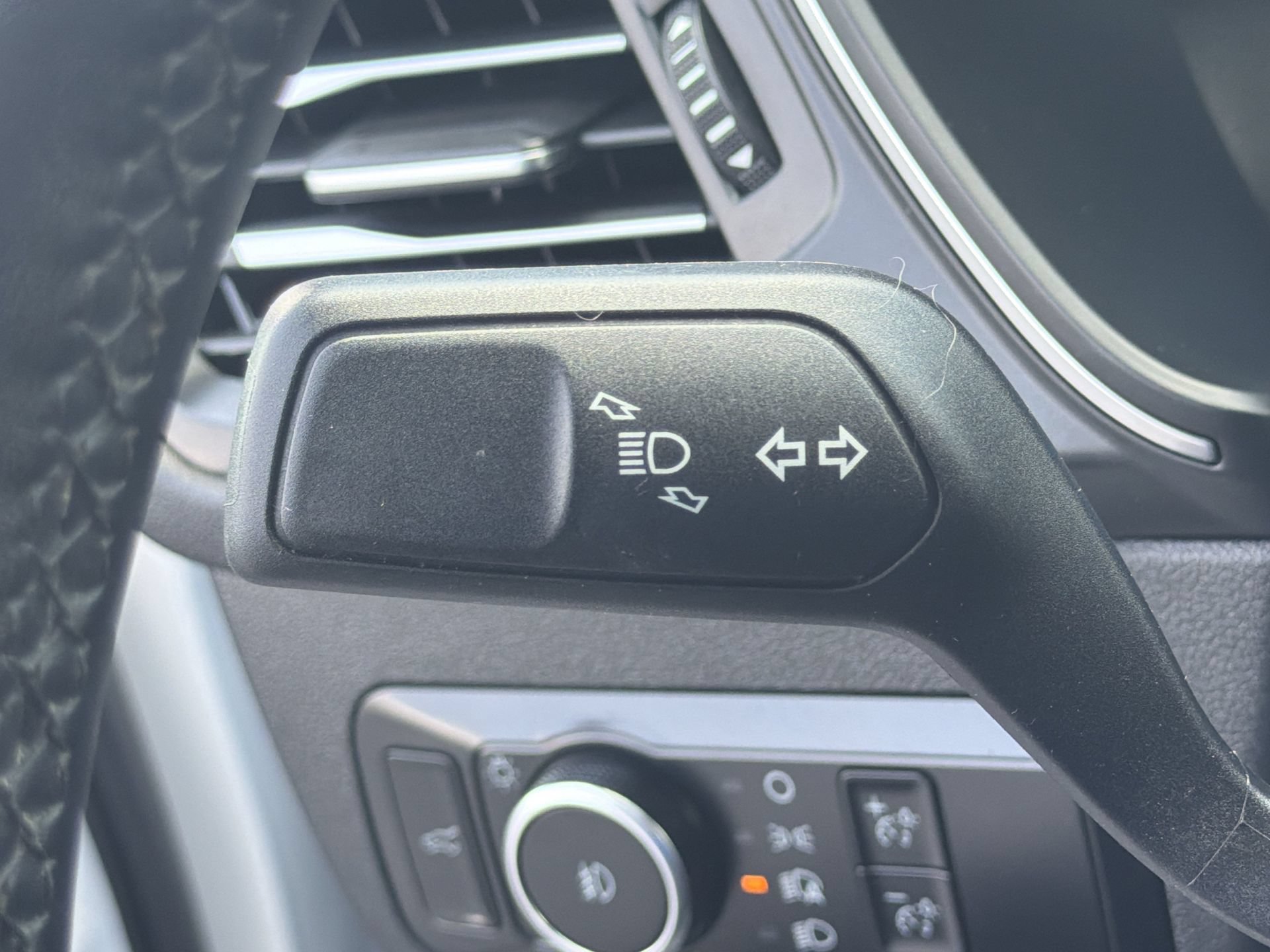 Certified 2023 Ford Escape Platinum AWD/4WD image 24