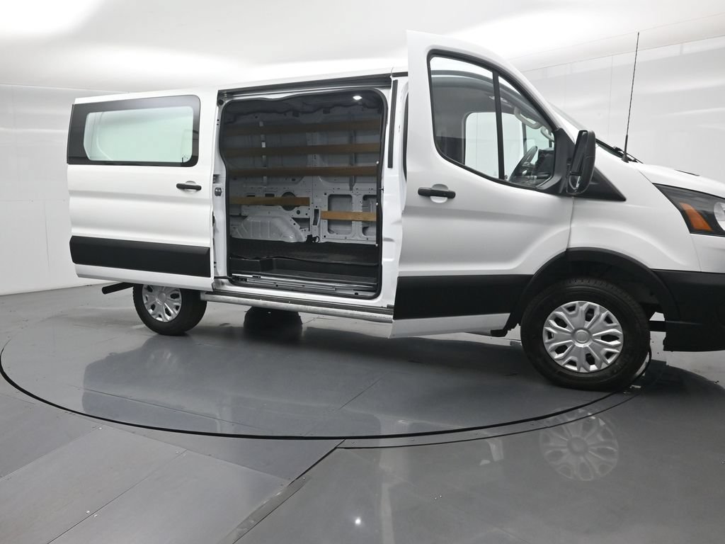 Certified 2025 Ford Transit 250 Low Roof w/ Exterior Upgrade Package RWD image 28