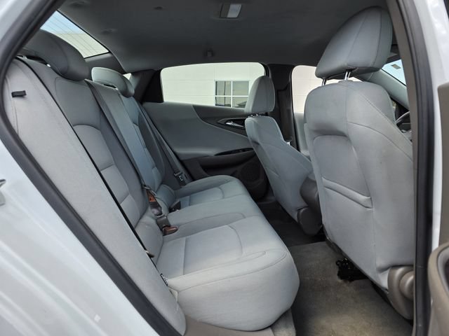 Used 2023 Chevrolet Malibu LS FWD image 25
