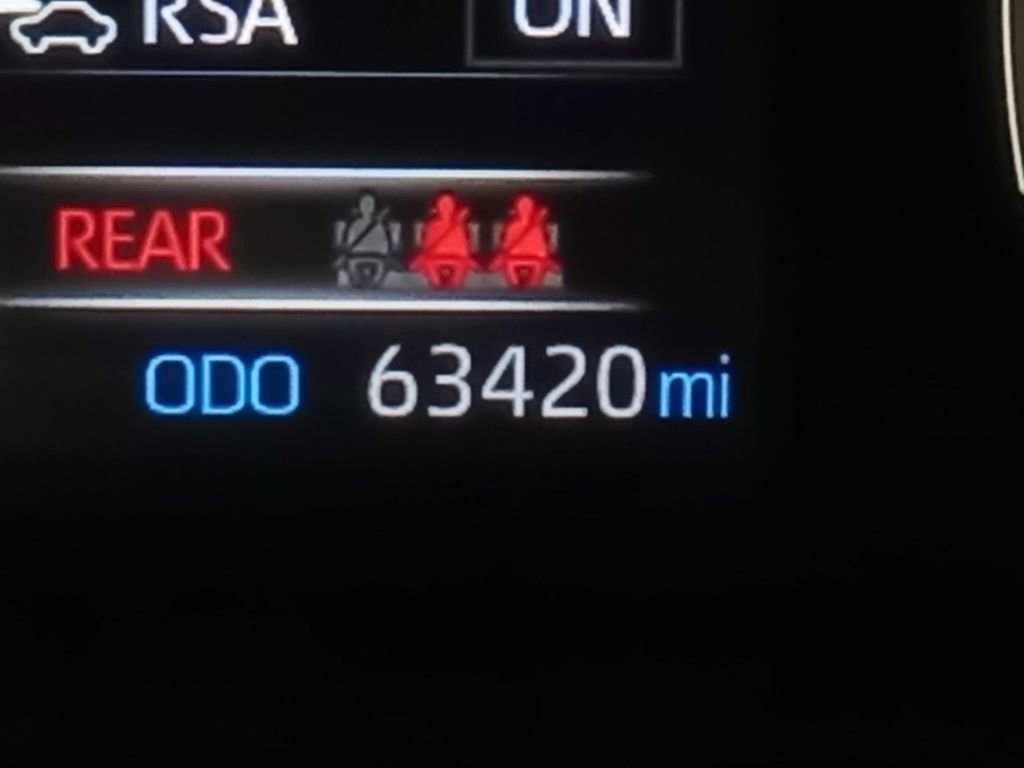 Used 2022 Toyota RAV4 LE AWD/4WD image 20
