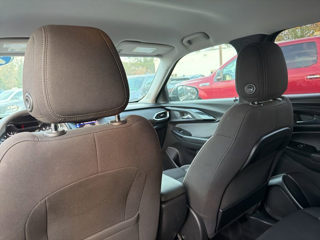 Used 2023 Chevrolet TrailBlazer LT image 31
