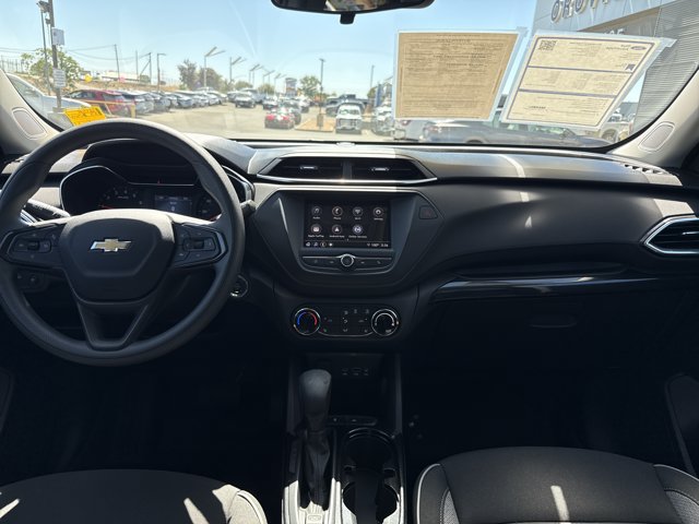 Used 2023 Chevrolet TrailBlazer LT FWD image 15