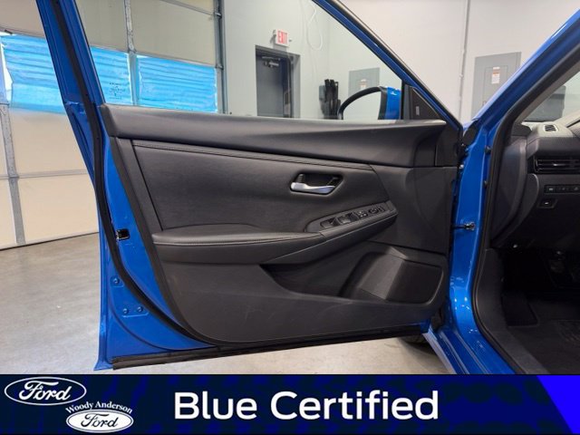 Used 2025 Nissan Sentra SV FWD image 21