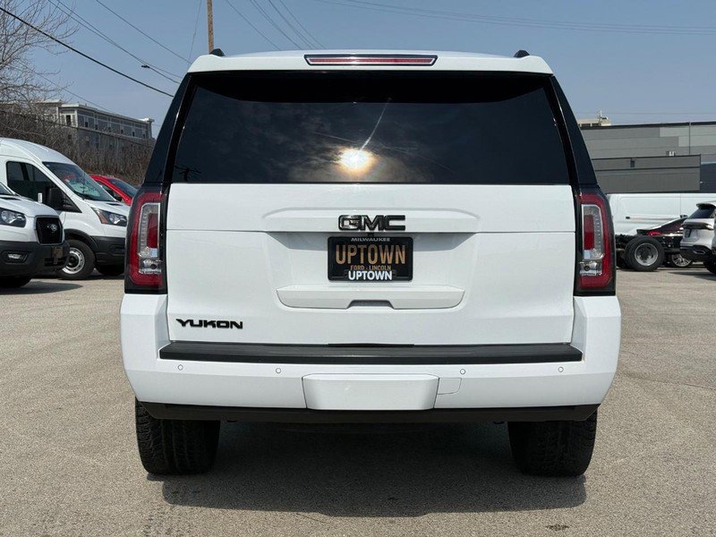 Used 2019 GMC Yukon SLT w/ Open Road Package image 3