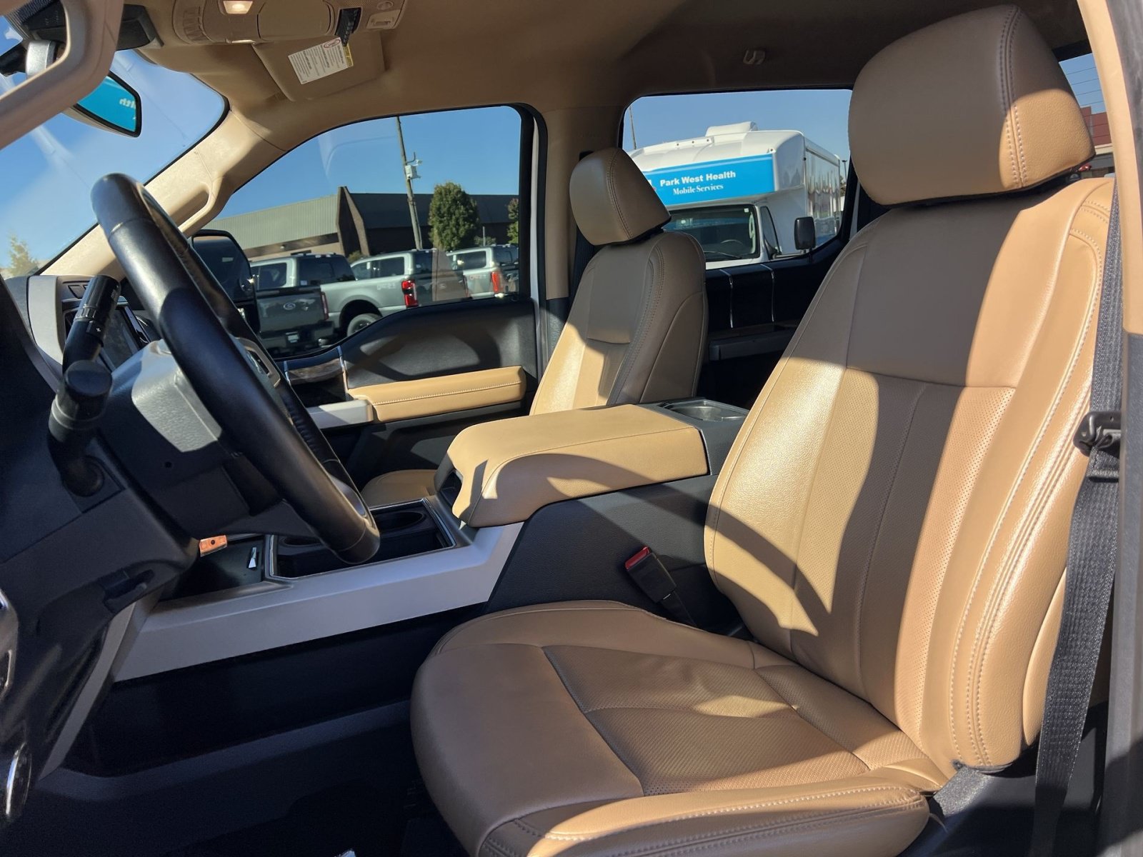 Certified 2022 Ford F250 Lariat w/ Lariat Value Package AWD/4WD image 13
