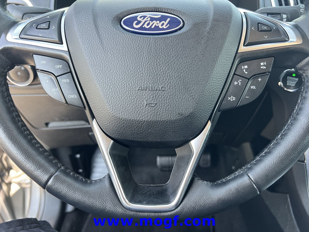 Certified 2024 Ford Edge Titanium AWD/4WD image 12