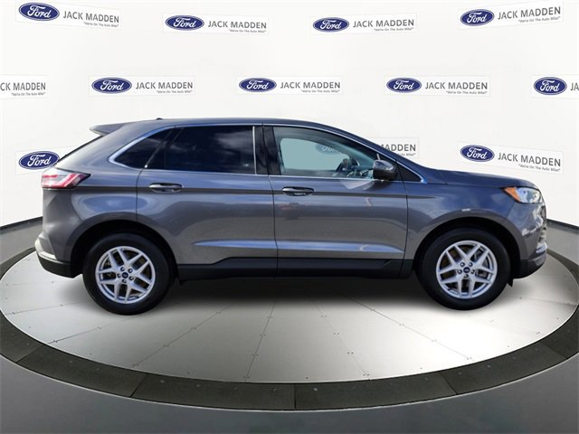 Certified 2022 Ford Edge SEL w/ Convenience Package image 2