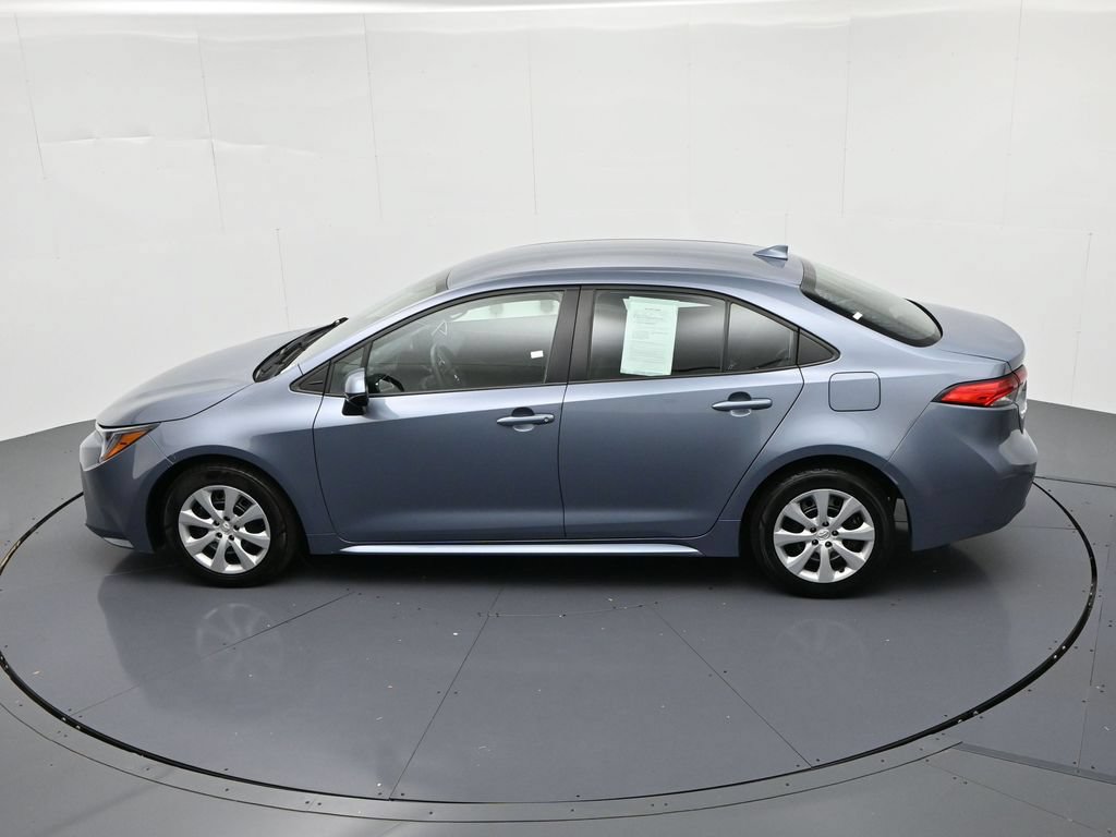 Used 2024 Toyota Corolla LE FWD image 17