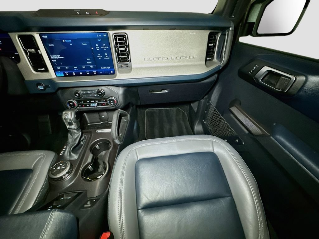 Certified 2024 Ford Bronco Outer Banks AWD/4WD image 24
