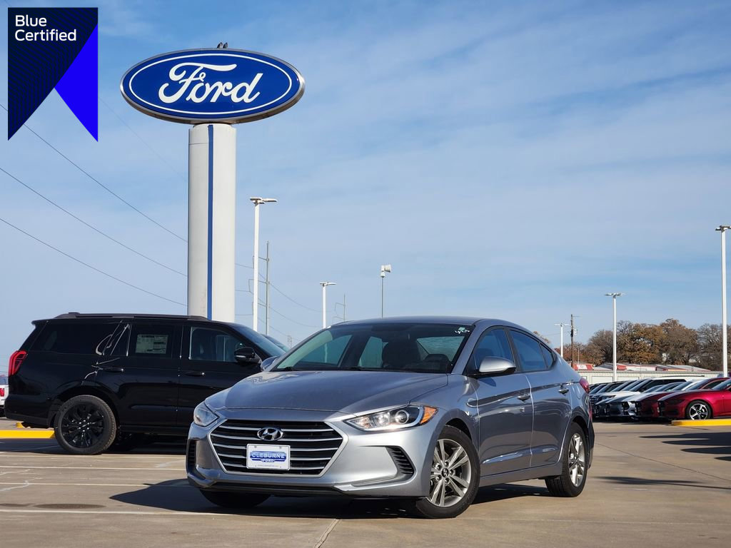 Used 2017 Hyundai Elantra SE image 1