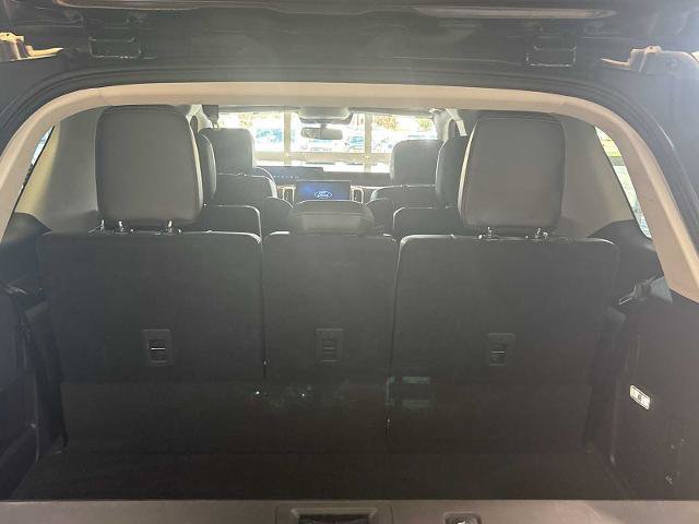 Certified 2025 Ford Expedition Platinum w/ Driver's Package AWD/4WD image 25