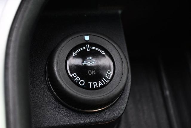 Certified 2025 Ford Expedition Active image 34