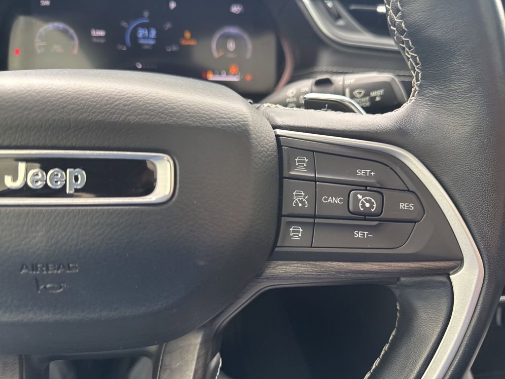 Used 2021 Jeep Grand Cherokee L Limited w/ Trailer Tow Group (B) AWD/4WD image 20