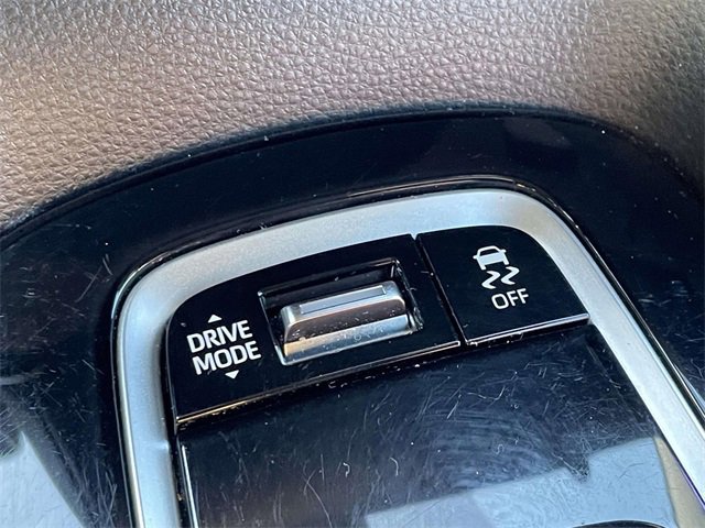 Used 2023 Toyota Corolla SE image 27