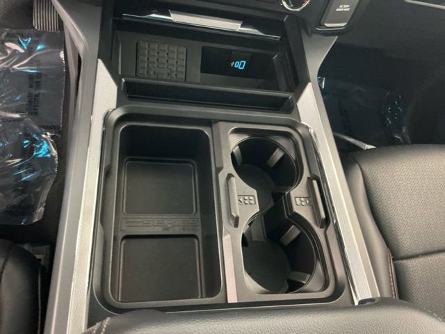 Certified 2025 Ford F350 Lariat w/ Black Appearance Package image 22