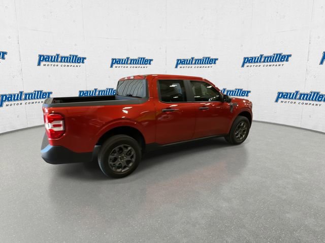Certified 2024 Ford Maverick XLT FWD image 3