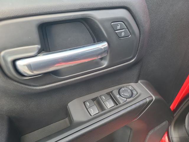 Used 2025 Chevrolet Silverado 1500 W/T w/ WT Value Package image 13