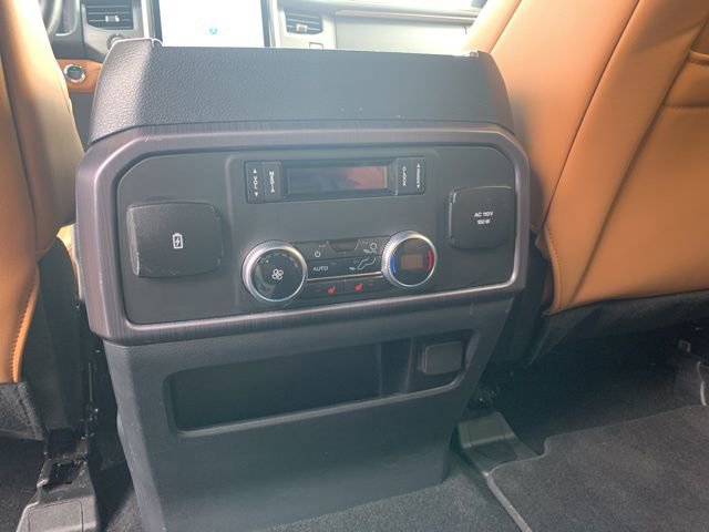 Certified 2024 Ford Expedition Platinum image 22